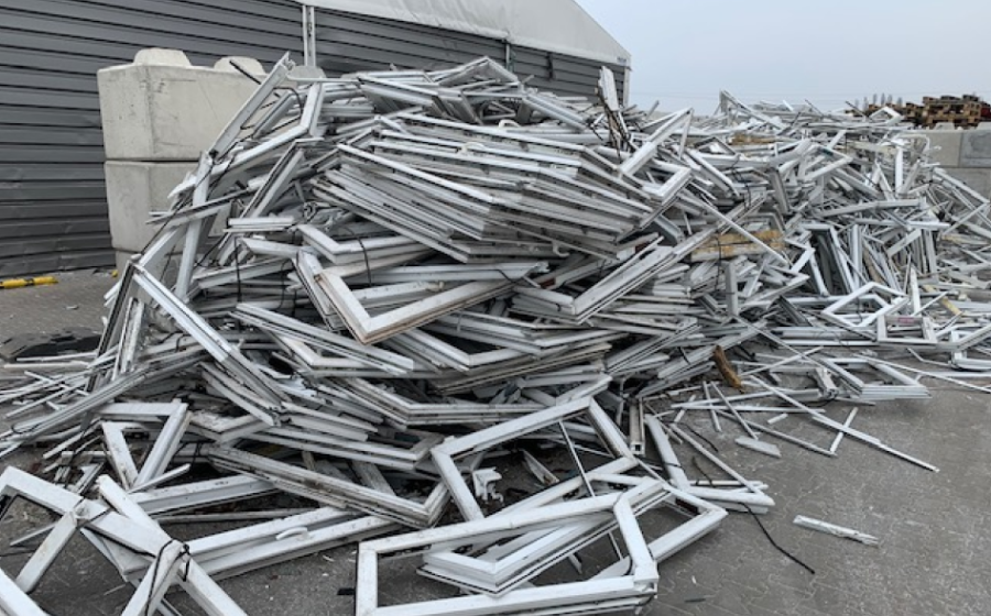 Recycling okien PCV z demontażu